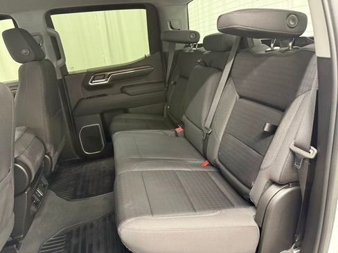 Used 2023 Chevrolet Silverado 1500 LT image 21
