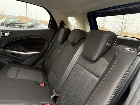 Used 2019 Ford EcoSport SE w/ SE Convenience Package image 10