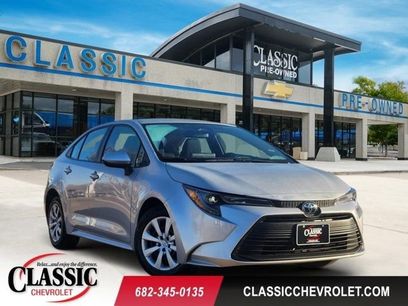 Used 2025 Toyota Corolla LE