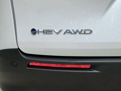 New 2026 Toyota Sienna XLE image 8