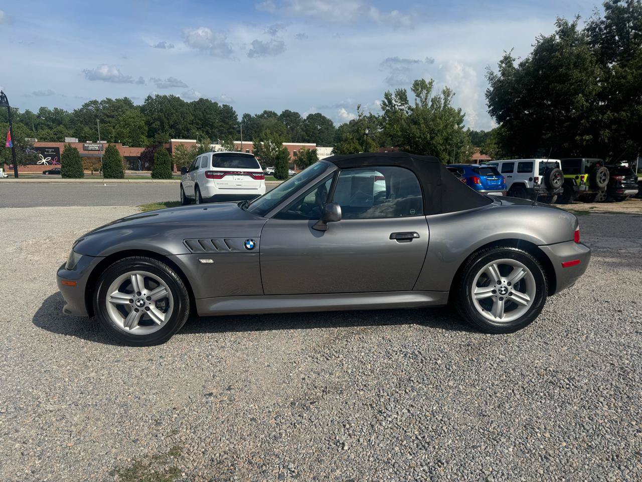 Used 2002 BMW Z3 2.5i RWD image 8