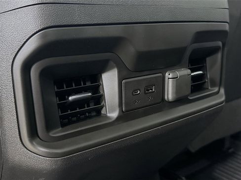 Used 2021 Chevrolet Silverado 1500 LT Trail Boss w/ Convenience Package II AWD/4WD image 26