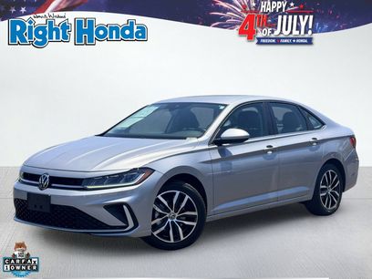 Used 2025 Volkswagen Jetta SE