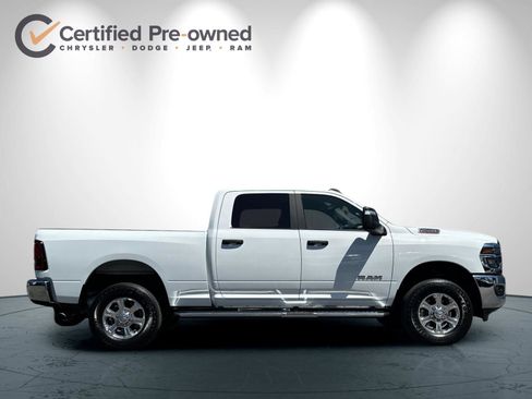 Used 2026 RAM 2500 Big Horn AWD/4WD image 3