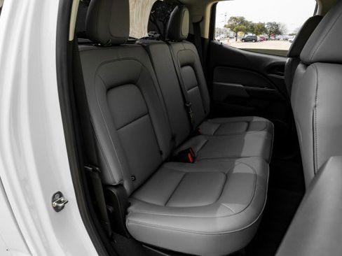 Used 2021 Chevrolet Colorado W/T w/ WT Convenience Package image 34