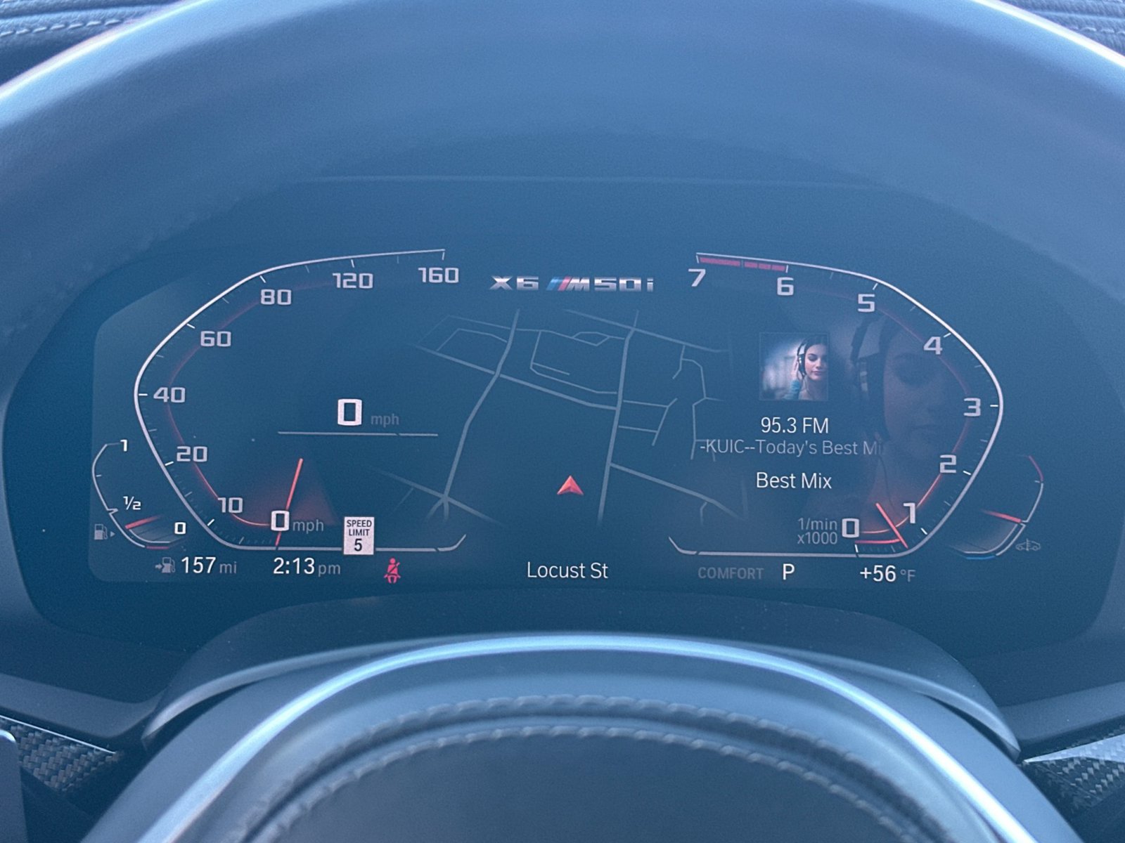 Used 2022 BMW X6 M50i w/ Premium Package AWD/4WD image 17