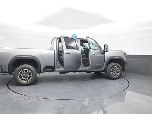 New 2026 GMC Sierra 2500 SLT AWD/4WD image 41