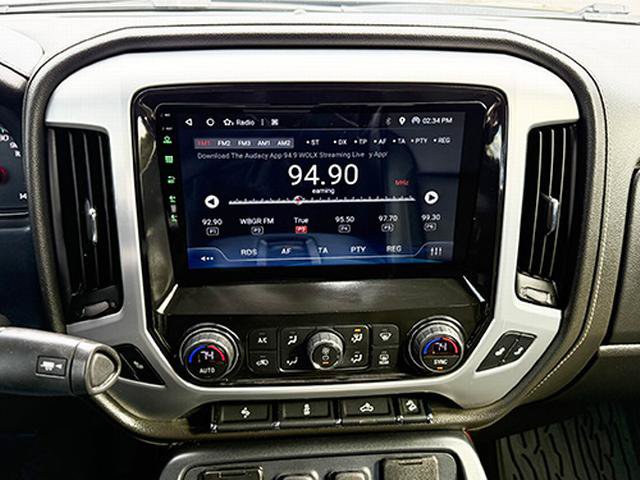 Used 2017 GMC Sierra 1500 SLT w/ SLT Premium Package AWD/4WD image 16