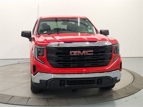 Used 2023 GMC Sierra 1500 Pro w/ Pro Value Package image 3