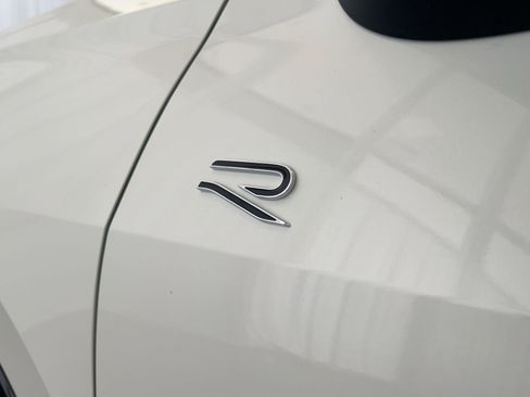 New 2026 Volkswagen Tiguan SE R-Line AWD/4WD image 35