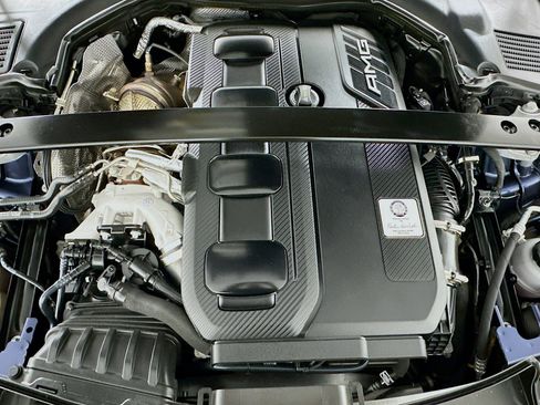 Used 2024 Mercedes-Benz C 43 AMG 4MATIC Sedan image 29