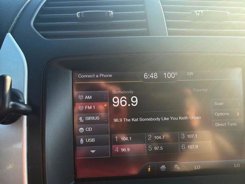 Used 2015 Ford Explorer XLT w/ Equipment Group 202B FWD image 19