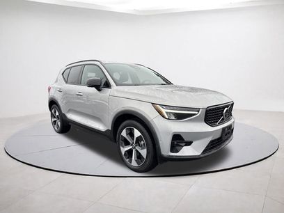 Certified 2025 Volvo XC40 B5 Plus