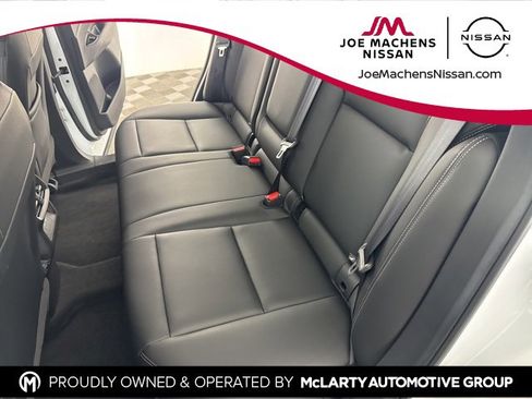 Certified 2025 Nissan Murano SL image 21