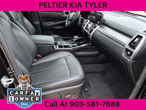Certified 2022 Kia Sorento SX image 13