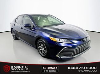 Used 2022 Toyota Camry XLE video 1