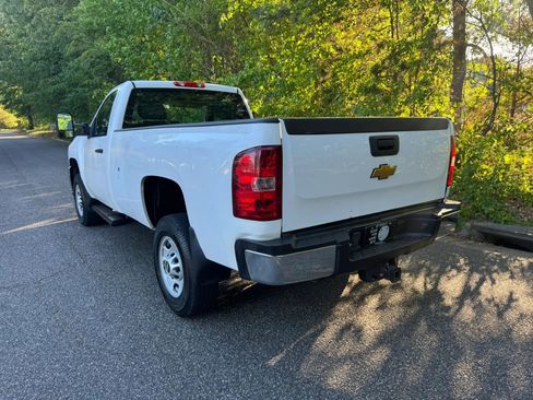 Used 2014 Chevrolet Silverado 2500 W/T RWD image 4