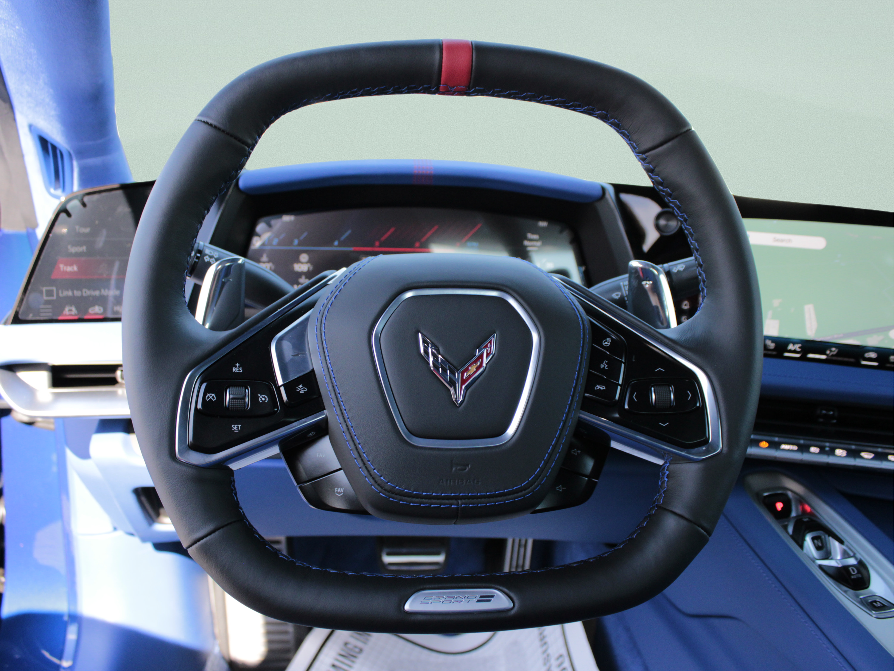 New 2027 Chevrolet Corvette Grand Sport w/ Z52 Sport Performance Package RWD image 21