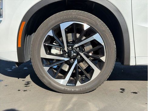 Used 2023 Mitsubishi Outlander SEL image 29