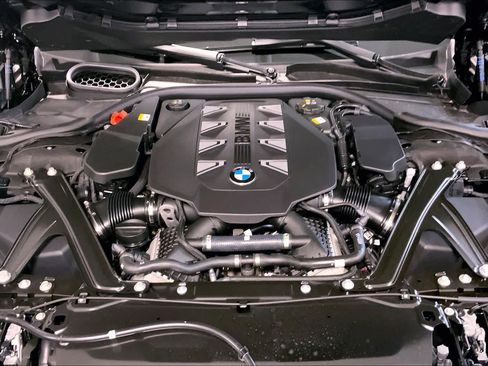 New 2026 BMW 760i xDrive w/ Executive Package AWD/4WD image 16