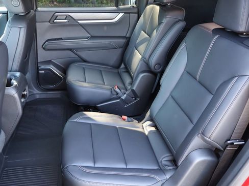 New 2025 GMC Acadia Elevation w/ Elevation Premium Package image 18