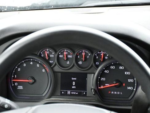 Used 2025 Chevrolet Silverado 2500 Custom w/ Custom Value Package image 24