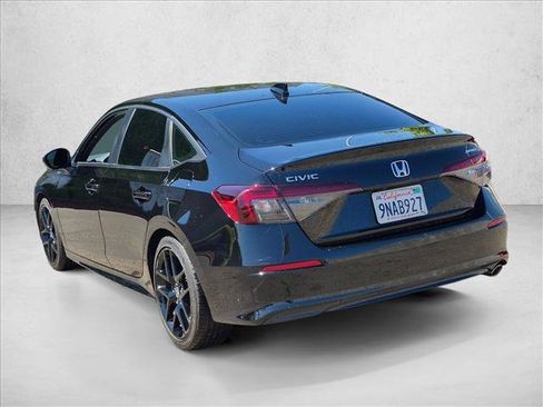 Used 2025 Honda Civic Sport image 7
