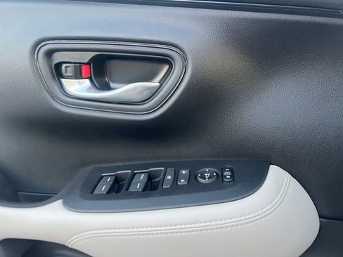 New 2026 Honda HR-V LX image 23