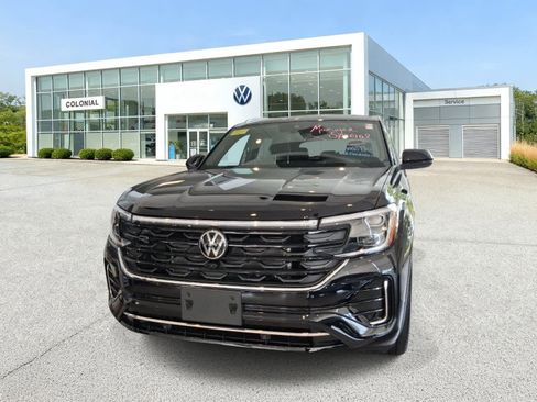 New 2026 Volkswagen Atlas Cross Sport SEL Premium R-Line AWD/4WD image 2