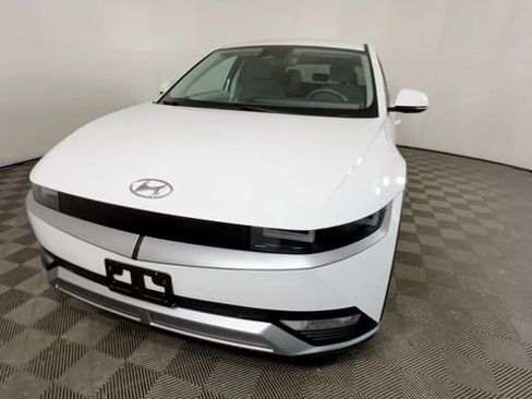 Used 2024 Hyundai Ioniq 5 SEL AWD/4WD image 11
