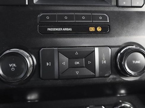 Used 2019 Ford F550 2WD Regular Cab Super Duty image 31