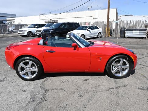 Used 2006 Pontiac Solstice Convertible w/ Power Package image 33