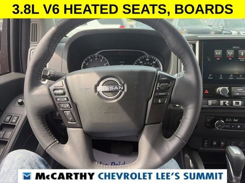 Used 2025 Nissan Frontier SV w/ SV Convenience Package image 23