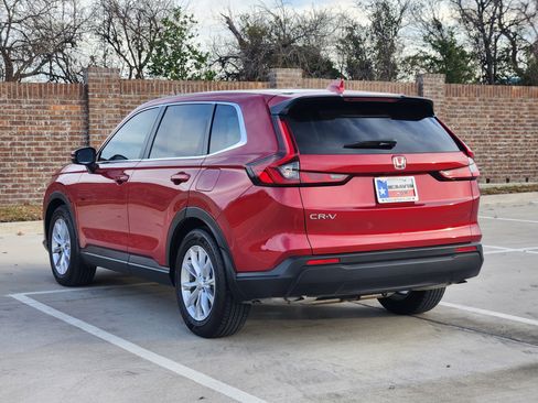 Used 2023 Honda CR-V EX image 8