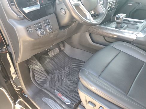 Certified 2022 Chevrolet Silverado 1500 LTZ image 26