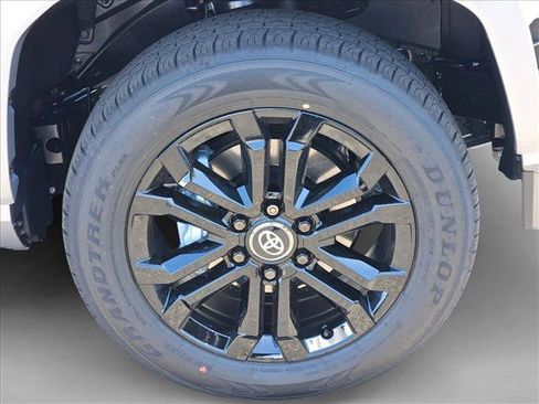 New 2026 Toyota 4Runner 4WD image 10