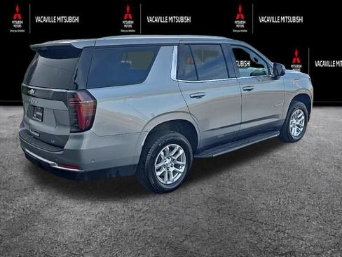 Used 2025 Chevrolet Tahoe LT AWD/4WD image 4