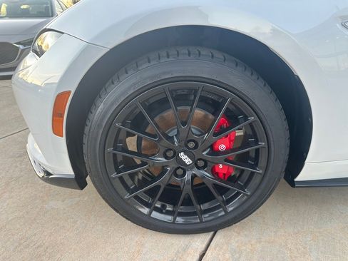 New 2025 MAZDA MX-5 Miata RF Club image 27