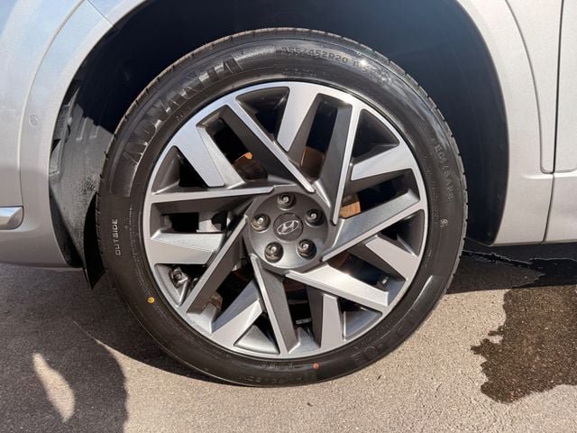 Used 2021 Hyundai Santa Fe Calligraphy AWD/4WD image 26