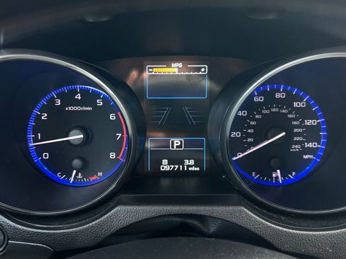 Used 2017 Subaru Outback 2.5i Touring image 21