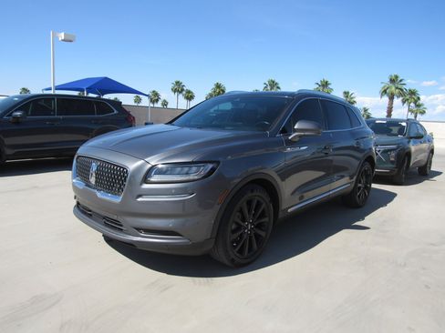Used 2021 Lincoln Nautilus Reserve w/ Equipment Group 201A image 1