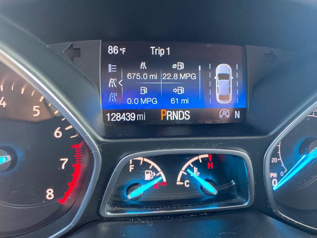 Used 2019 Ford Escape SE FWD image 28