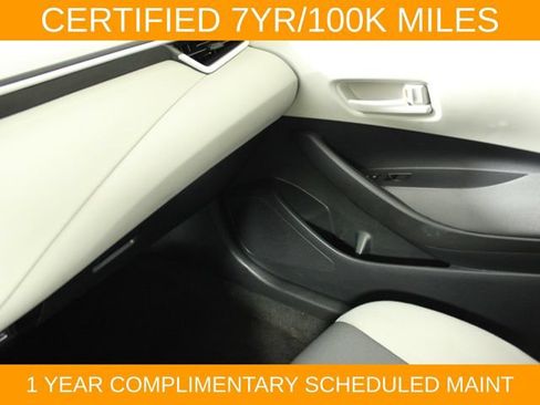 Used 2024 Toyota Corolla LE FWD image 15