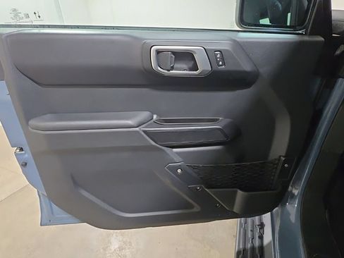 Used 2025 Ford Bronco Outer Banks AWD/4WD image 23