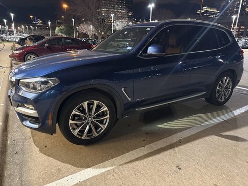 Used 2018 BMW X3 xDrive30i image 2