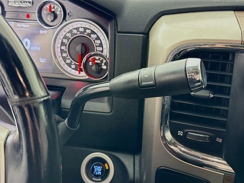 Used 2015 RAM 2500 Laramie image 16