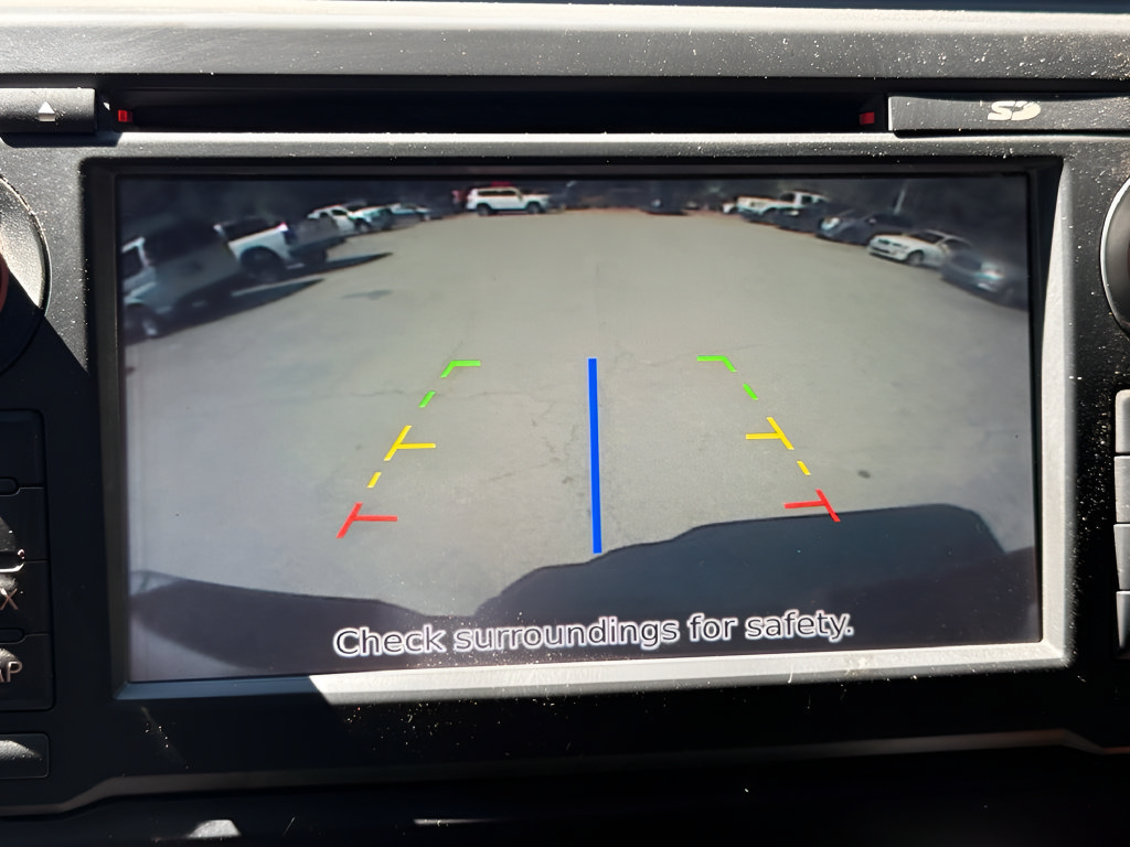 Used 2018 Nissan Titan SV w/ SV Convenience Package AWD/4WD image 14