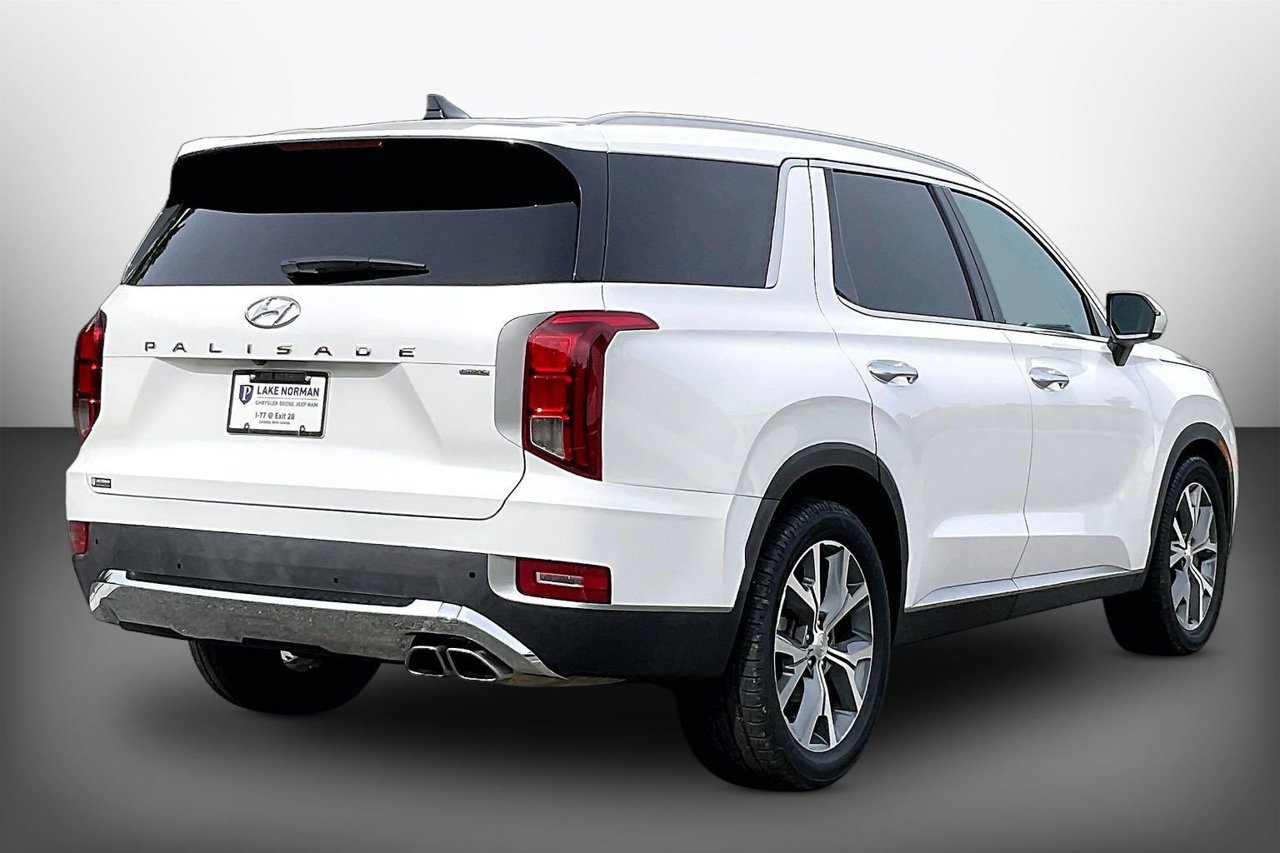 Used 2021 Hyundai Palisade SEL w/ Premium Package AWD/4WD image 8