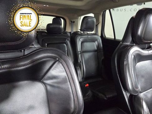 Used 2022 Lincoln Aviator Reserve w/ Equipment Group 201A image 17