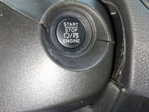 Used 2019 Jeep Compass Latitude w/ Popular Equipment Group AWD/4WD image 23